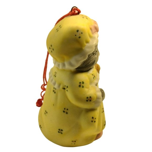 Kitty Cucumber Cat Ornament Yellow Nightgown Schmid Shackman Ceramic Figure 1985 - Picture 2 of 8